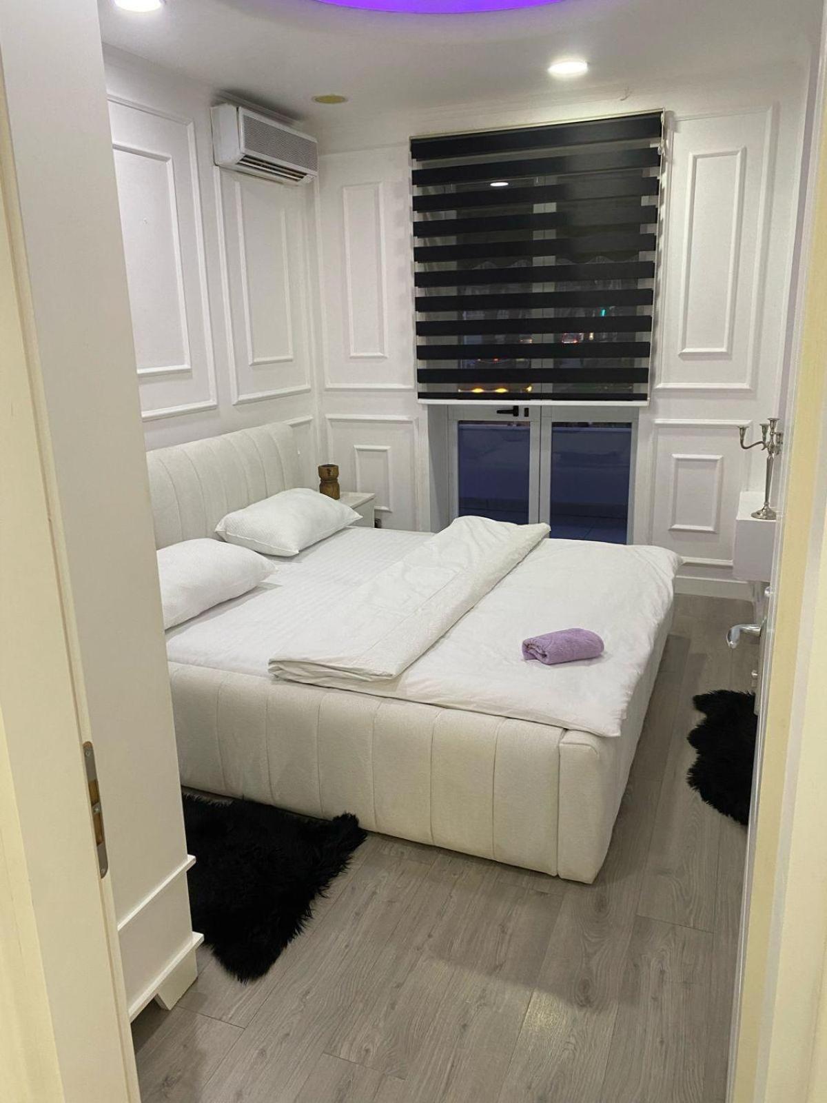 Park View Central Apartment Тирана Экстерьер фото